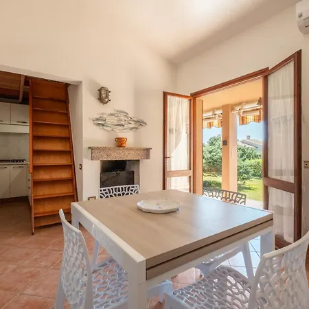 1 Minuto A Piedi Dalla Spiaggia, Veranda E Parcheggio Privato Apartment Costa Rei