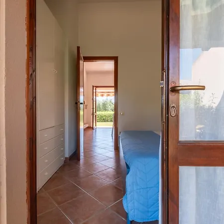 1 Minuto A Piedi Dalla Spiaggia, Veranda E Parcheggio Privato Daire Costa Rei